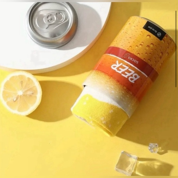NEW Beer Socks in Can Reusable can Unisex Fun Great Gift New in Can - Picture 3 of 4